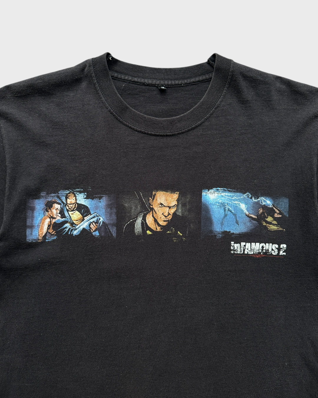 Y2K Infamous 2 tee - M