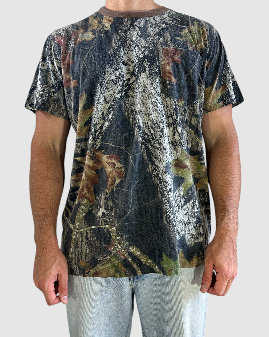 90s mossy oak camo pocket tee - L