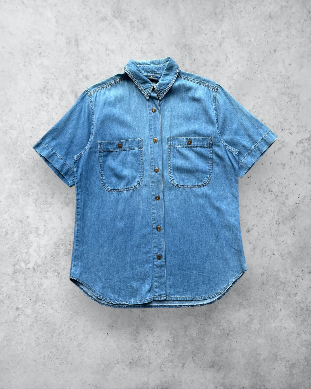 Vintage button-up shirt - m